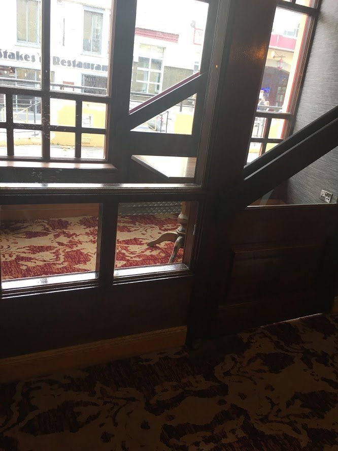 The Holyrood Hotel - Blue River Leisure Centre-浴室