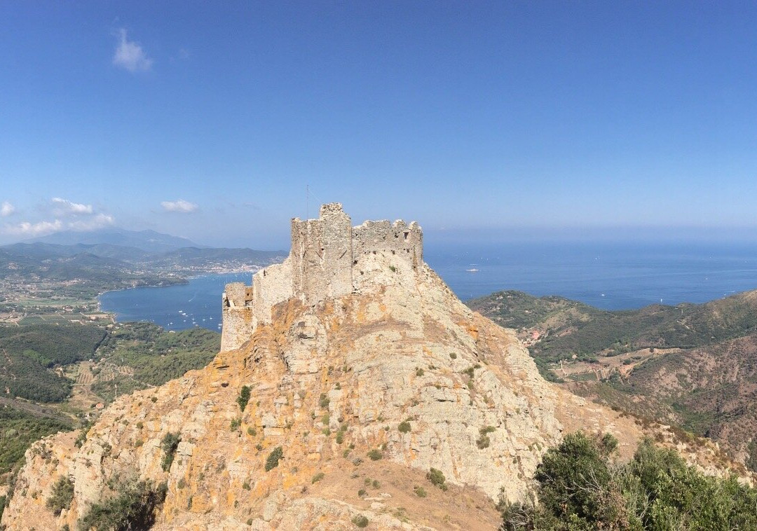 Castello del Volterraio景点图片