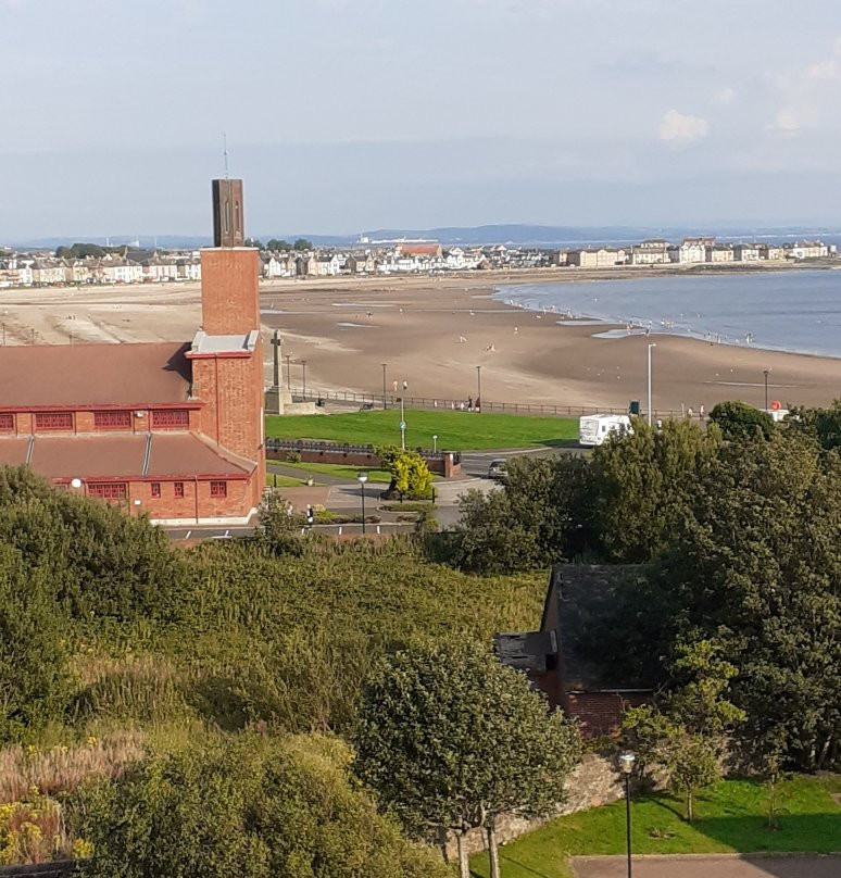 Ardrossan Castle景点图片