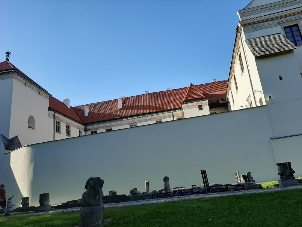 Muzeum Ludowych Instrumentow Muzycznych-Szydlowiec必去景点