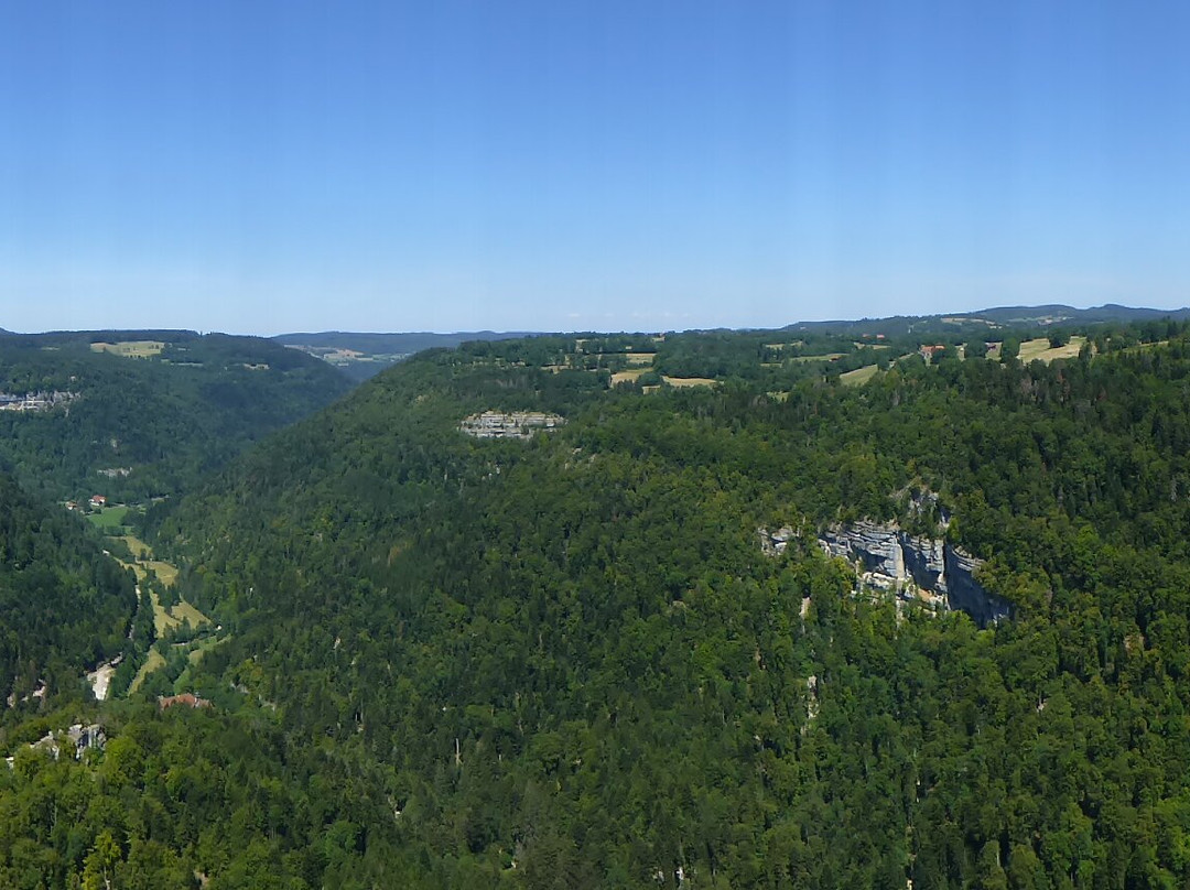 Belvédère de la Roche du Prêtre景点图片