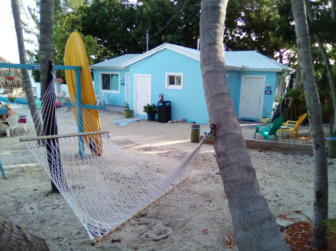 Seafarer Resort and Beach主图