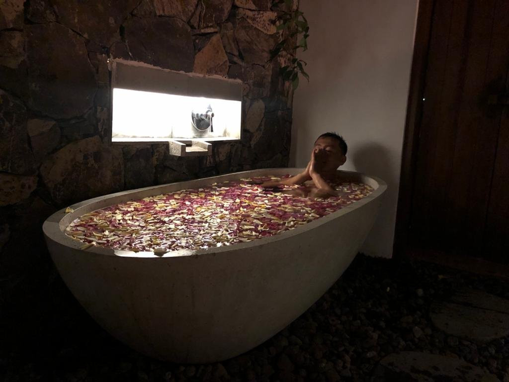 西龙目岛吉瓦三泰别墅主图