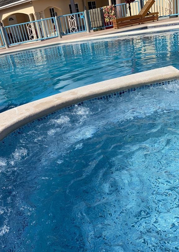 Lime Hall酒店住宿-North Star Villas