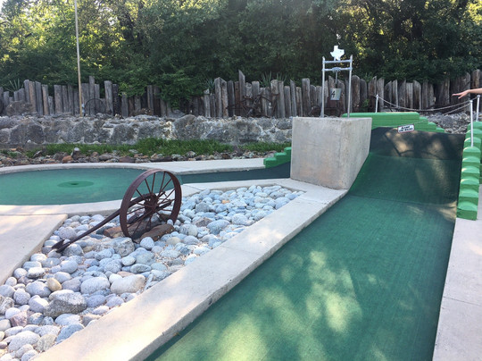 Hidden Valley Miniature Golf-沃思堡必去景点