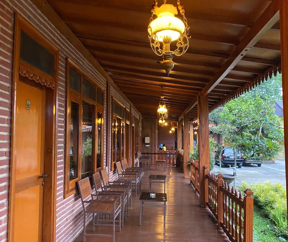 Puncak Ayanna Trawas Hotel & Resort主图