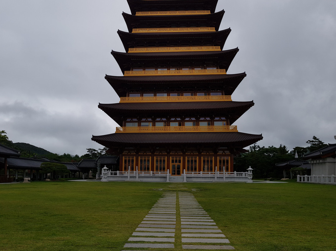 Hwangnyongsa Temple Site-庆州市必去景点