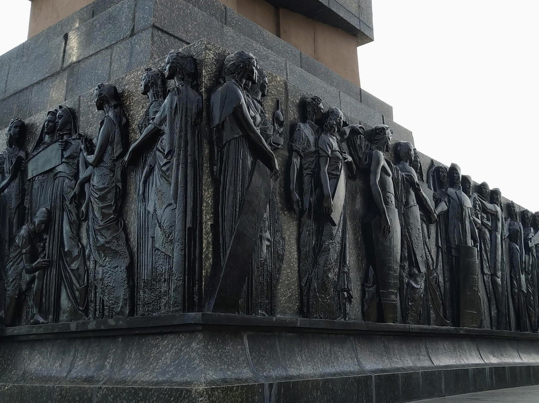 Monument Druzhby-乌法必去景点
