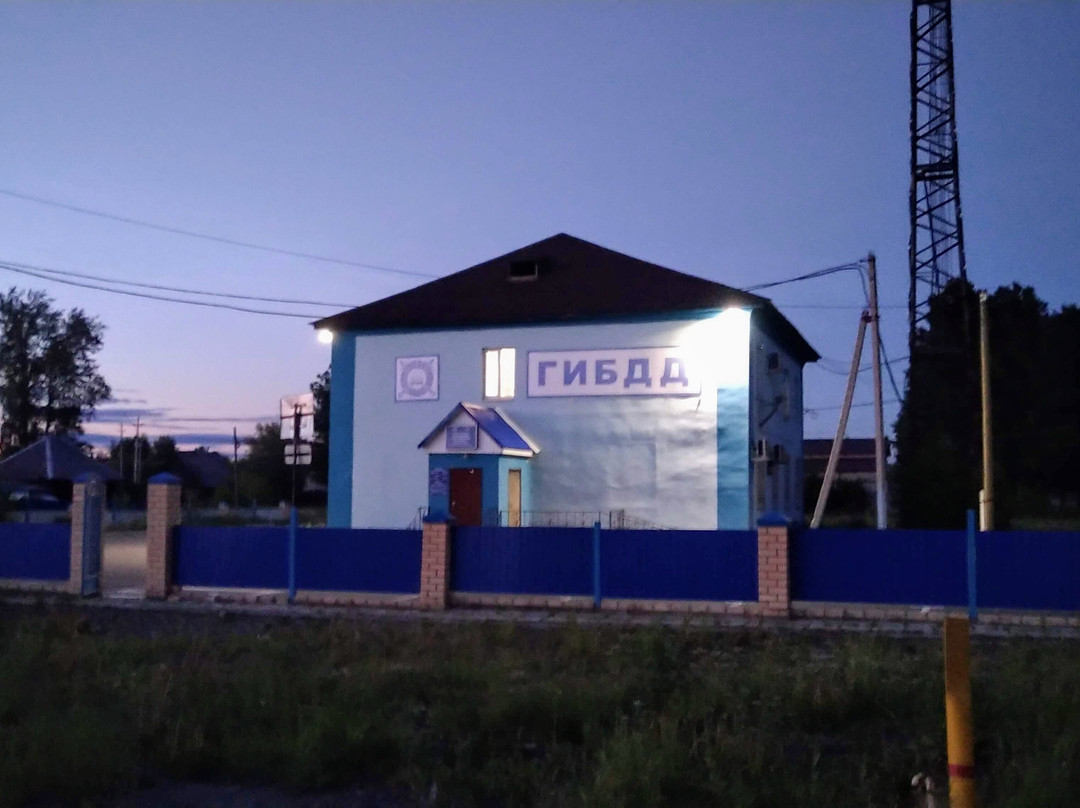 Monument to the Car GAZ-M-20-Victory