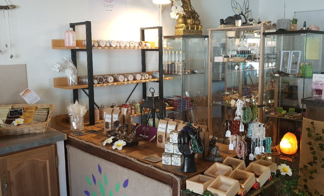 Maylice's-Mirabeau必去景点