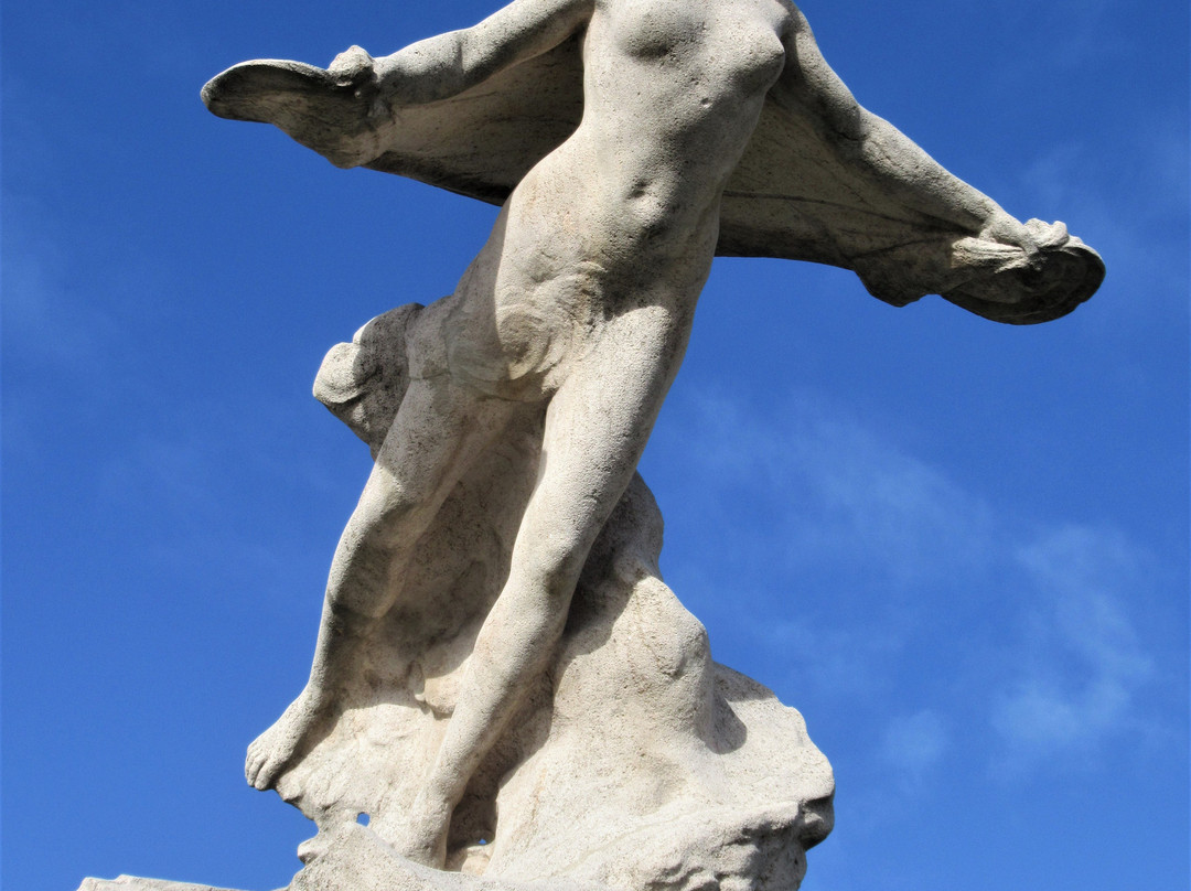 Monument à Nungesser, Coli et Lindbergh-Le Bourget必去景点