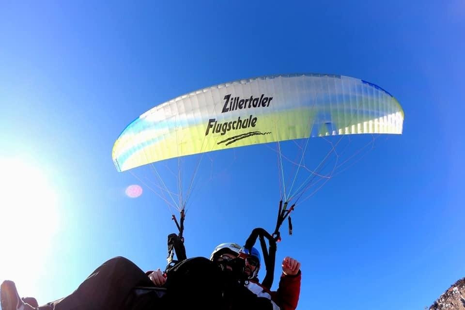 Zillertaler Flugschule景点图片