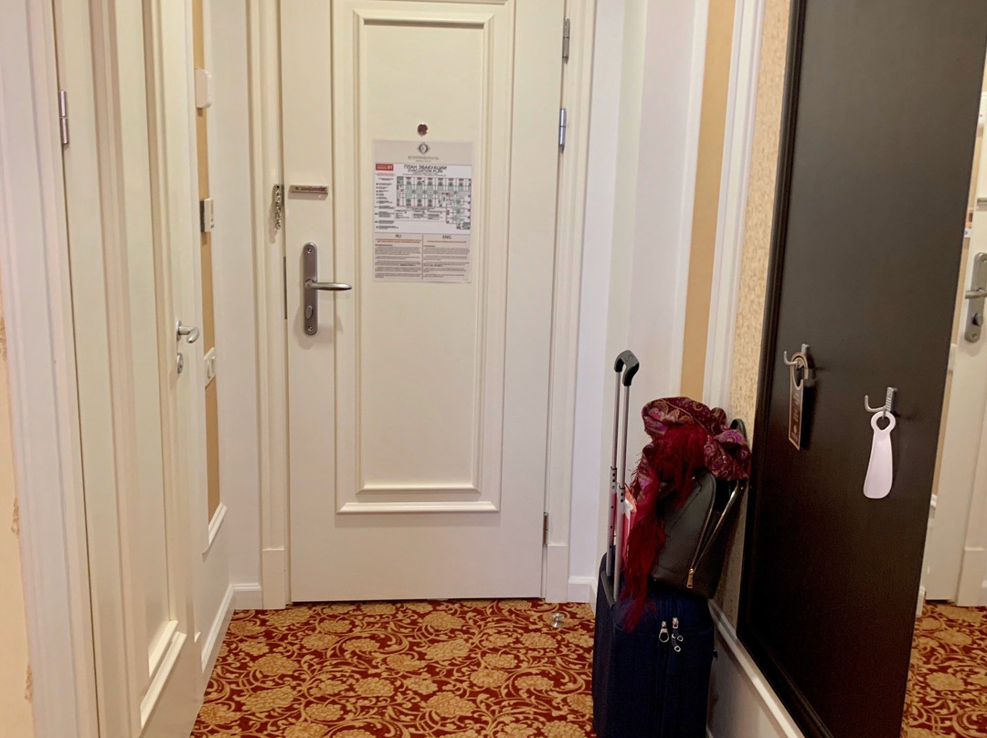 Continental Business-Hotel主图