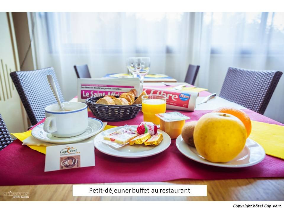 Hotel Cap Vert En Aveyron主图
