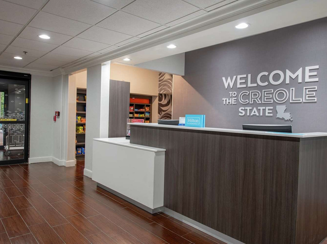 Hampton Inn & Suites Lafayette主图