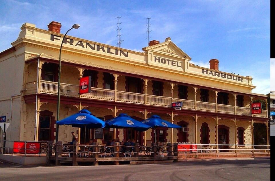 Franklin Harbour Hotel主图