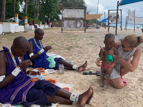 Surfescape Beachfront Apartments主图