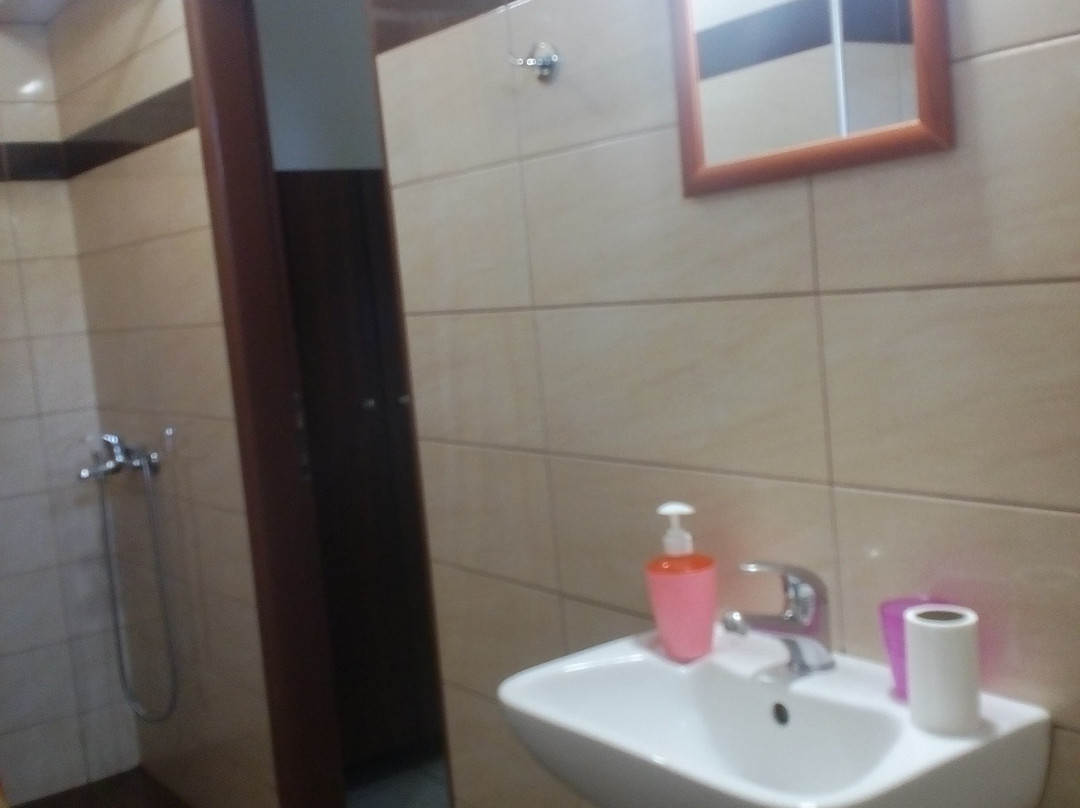 Bloutsos Rooms主图