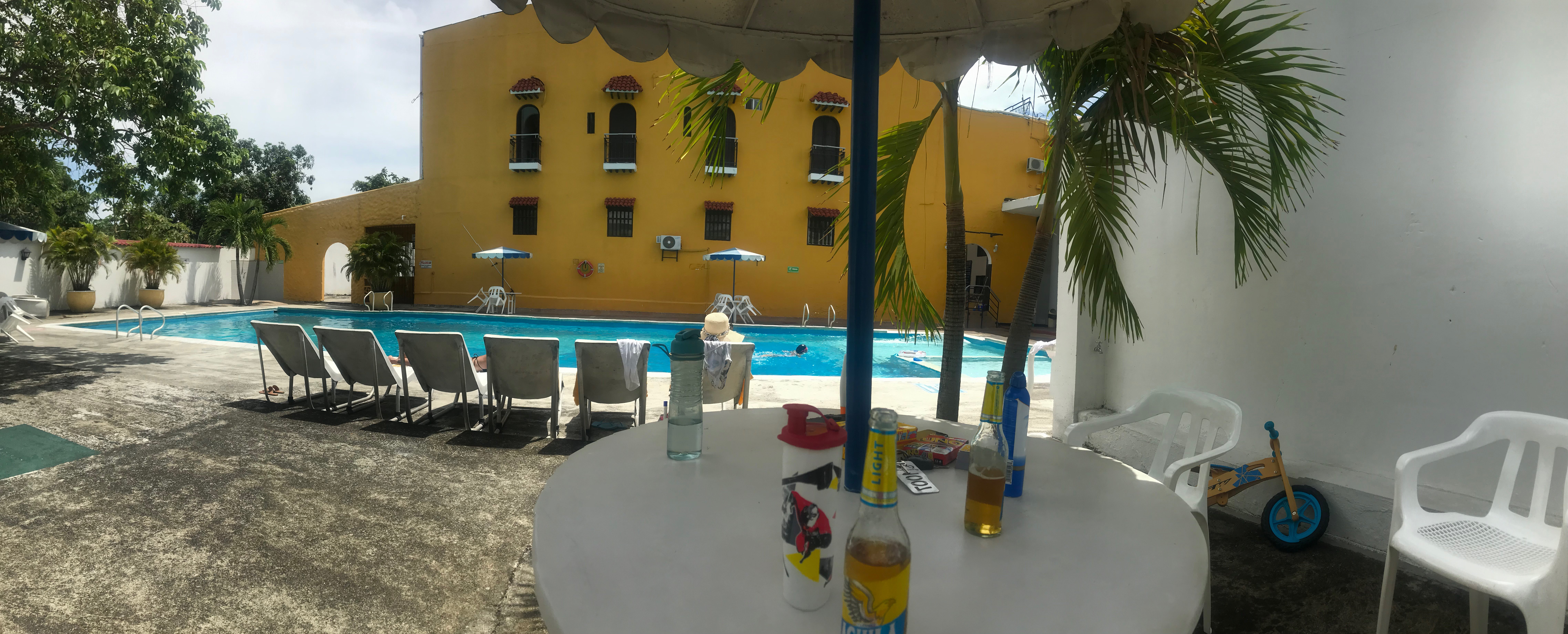 Hotel Pacanaima-泳池
