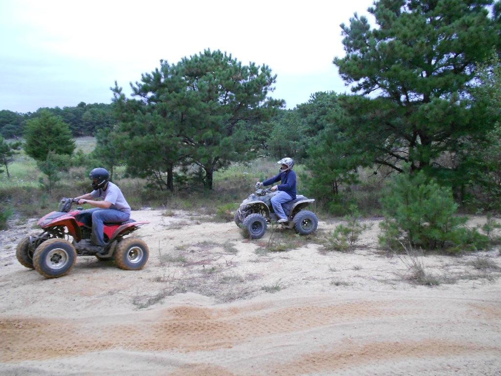 Lbi Atv Riding Club景点图片