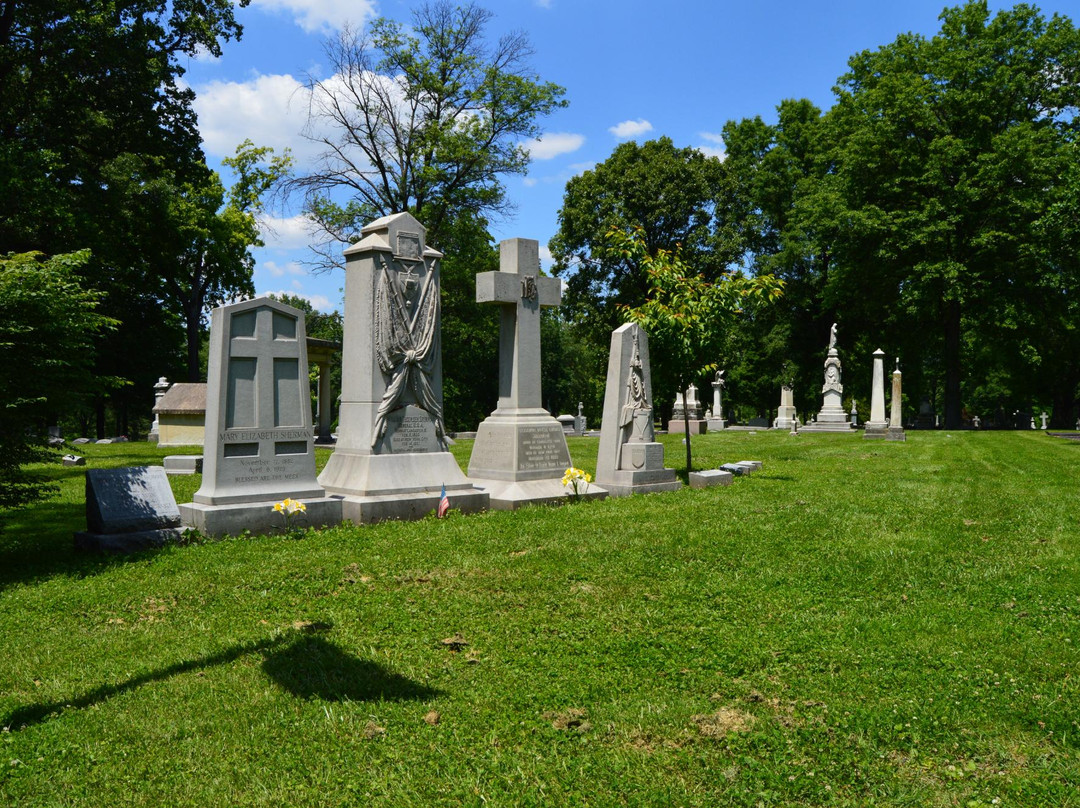 Calvary Cemetery & Mausoleum-圣路易斯必去景点