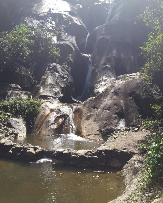 Quillabamba旅游景点-Siete Tinajas