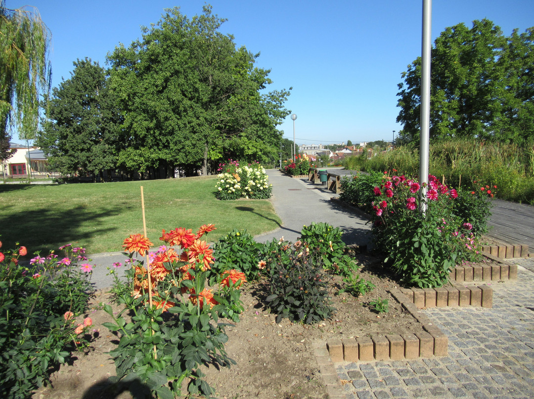 Parc de la Garenne-Villemomble必去景点