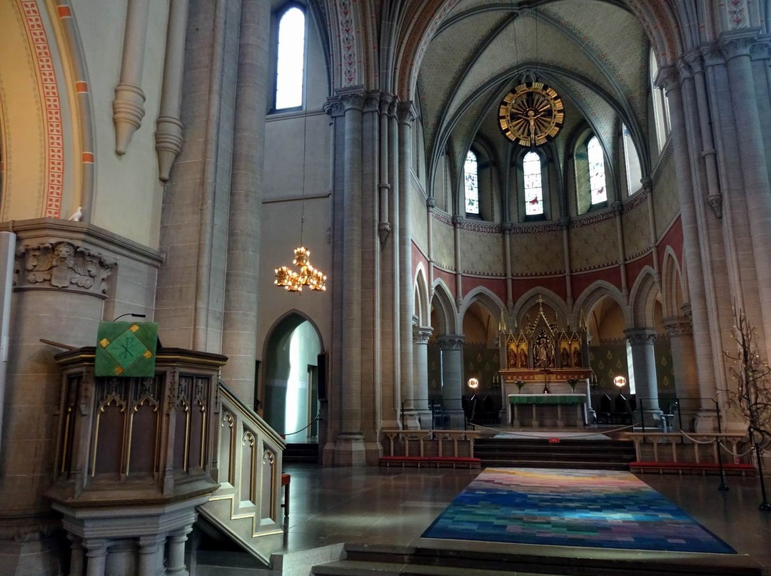 Olaus Petri Kyrka-厄勒布鲁必去景点