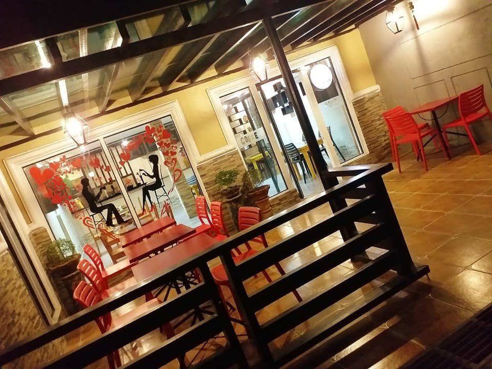 He+Brew Cafe & Bistro