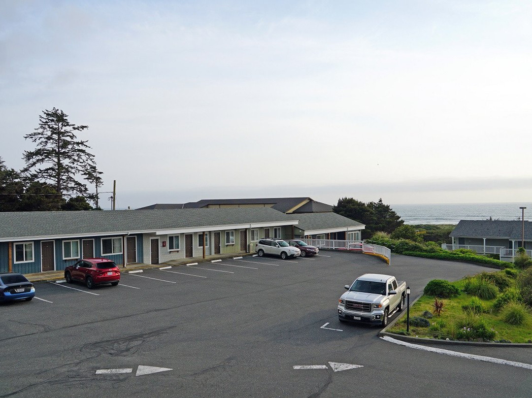 Pacific Reef Hotel主图