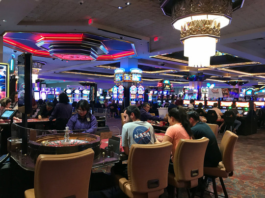 水瓶座赌场度假酒店主图