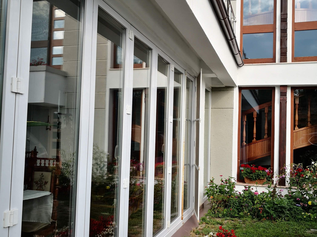 Rapsodia Pension主图