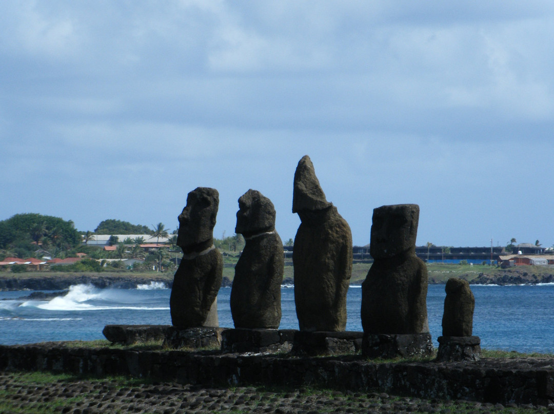 胡塔哈伊遗址-复活节岛必去景点