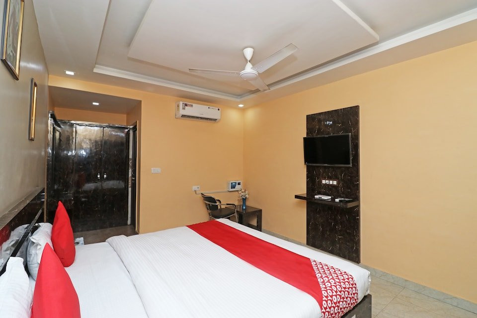 OYO 26803 Hotel City Inn主图