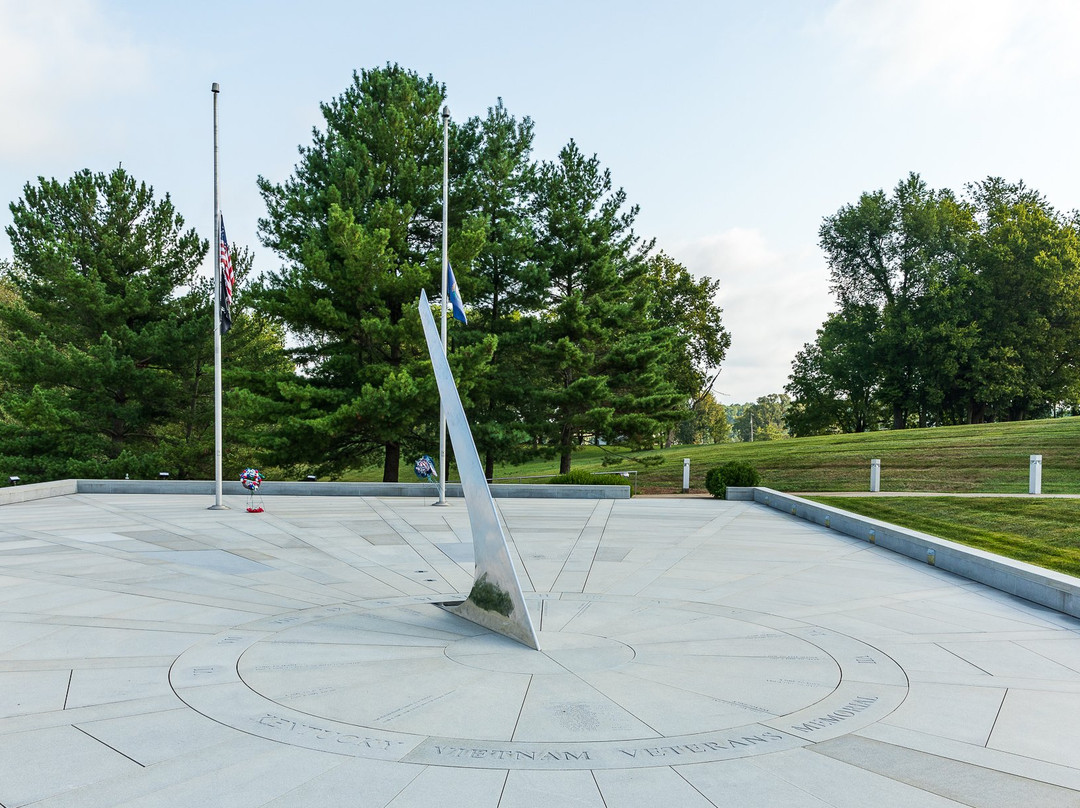 Kentucky Vietnam Veterans Memorial-法兰克福必去景点