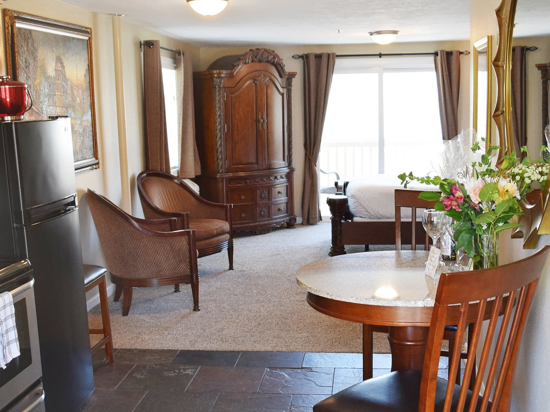 Silverton Inn and Suites主图