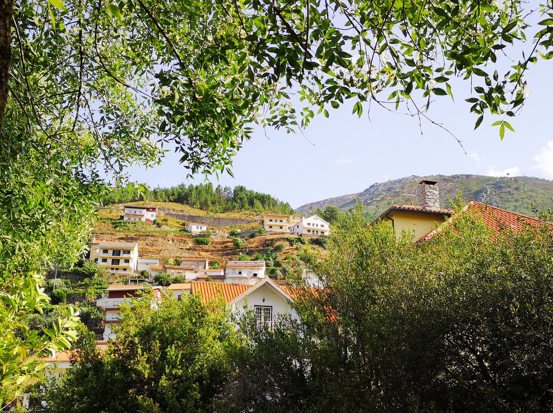 Casa da Ribeira / Casa da Ponte主图