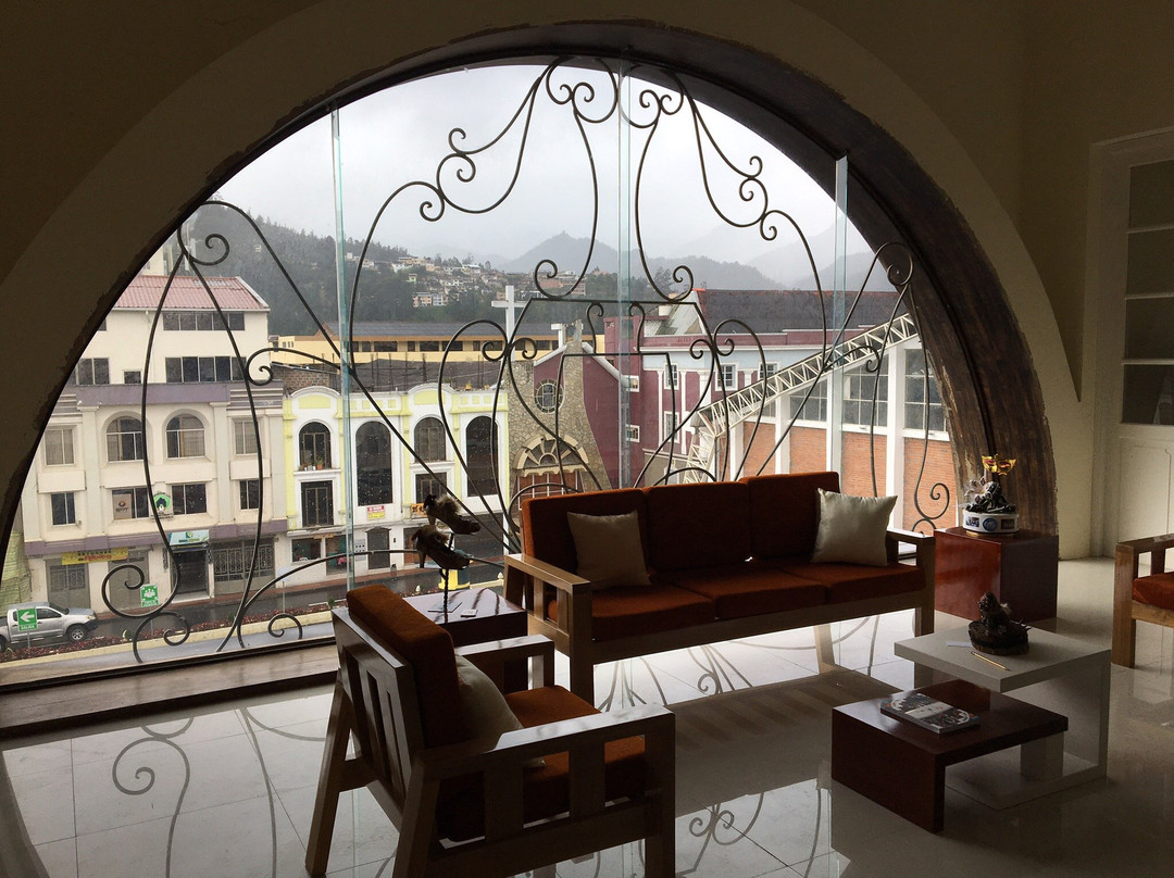 Free Walks Loja-Loja必去景点