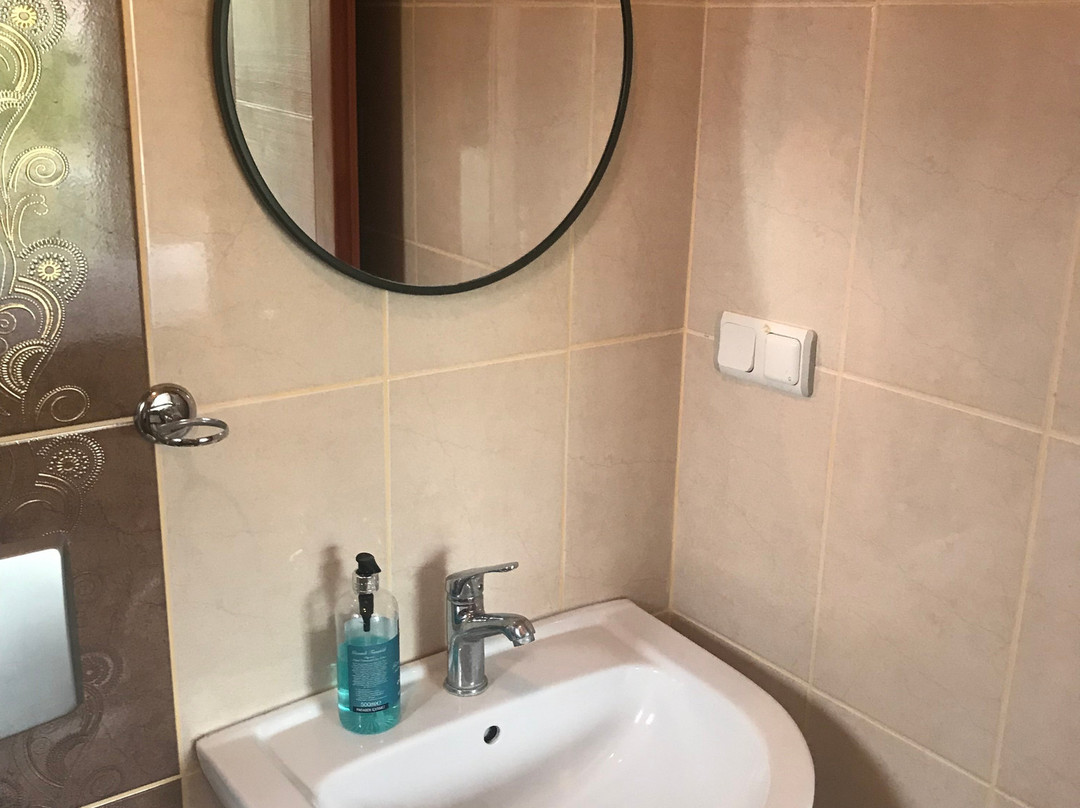 蓝宝石酒店主图