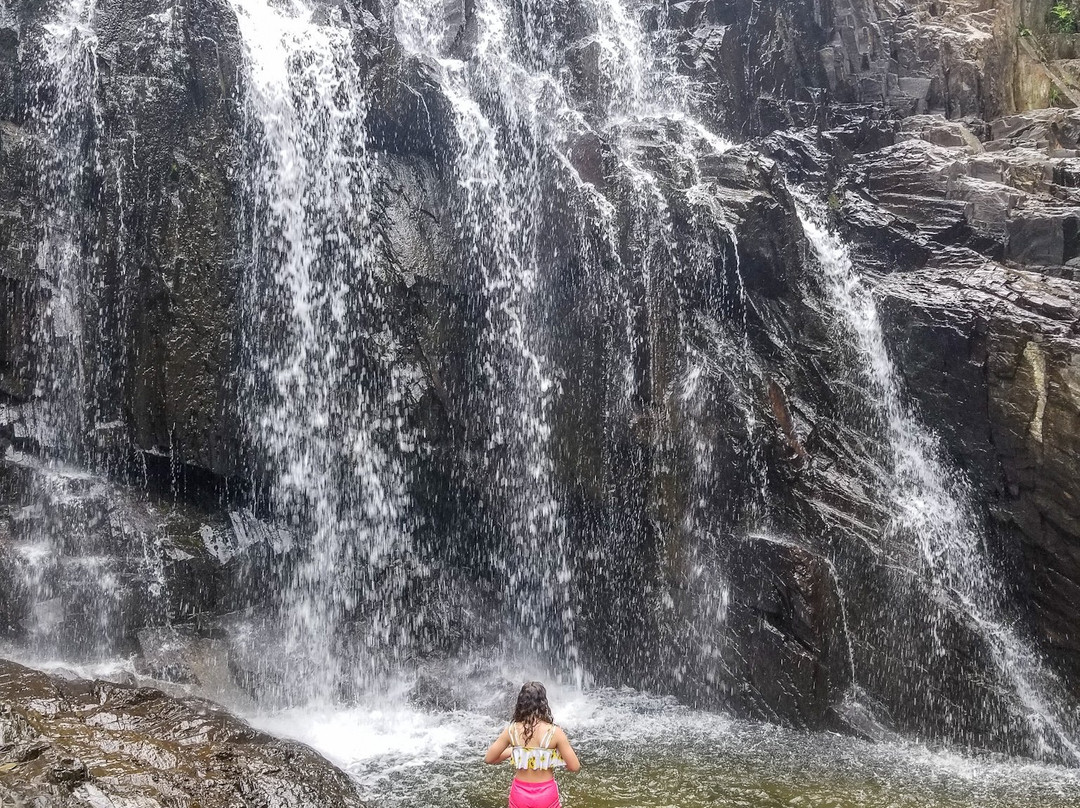 Houston Brook Falls景点图片