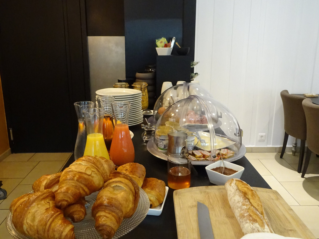 Logis Hôtel les Voiliers主图