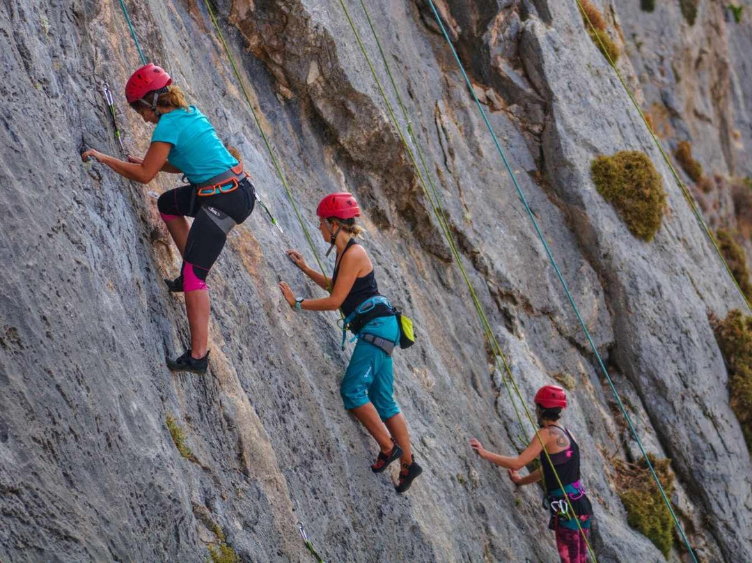 Kalymnos Climbing Adventure景点图片