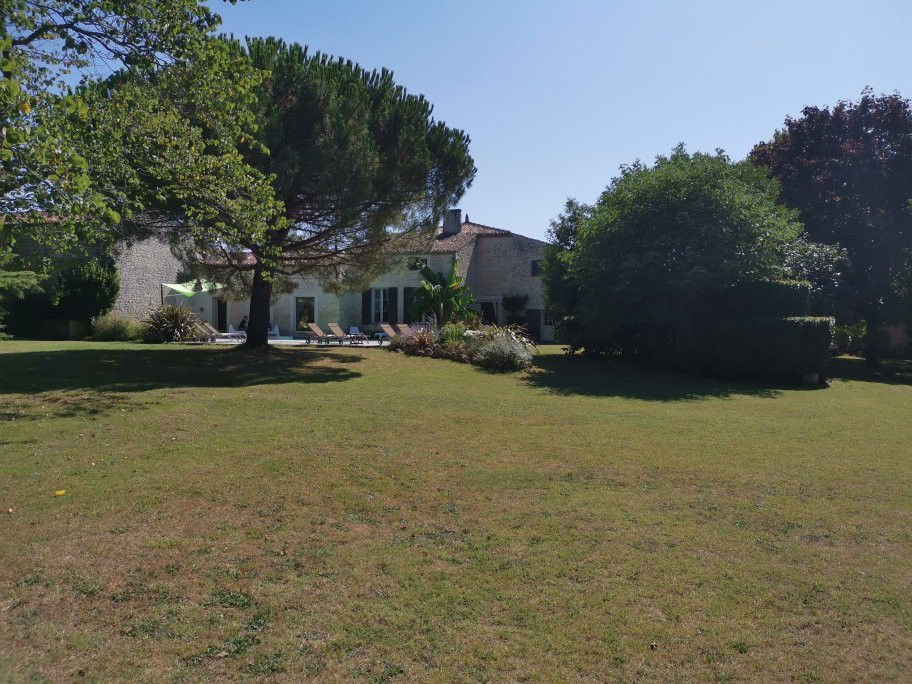 Domaine De L'espal主图