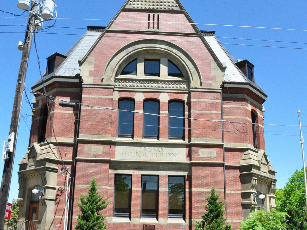 Truro Town Hall-Truro必去景点