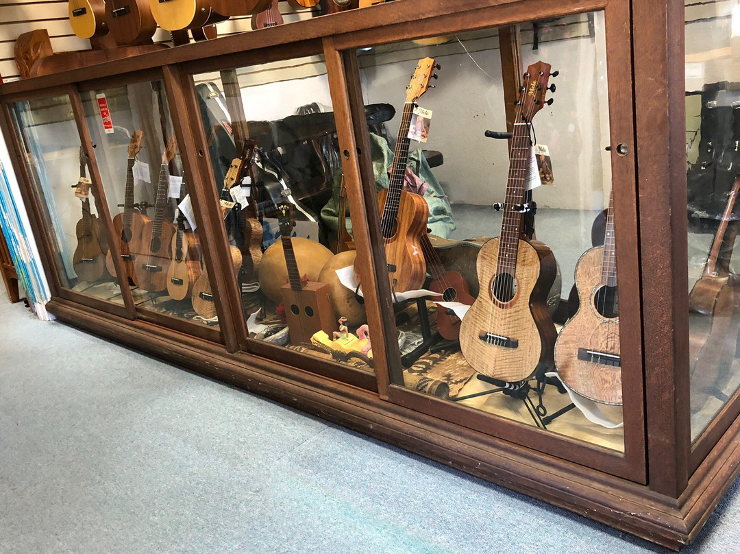 Mele Ukulele-怀露库必去景点