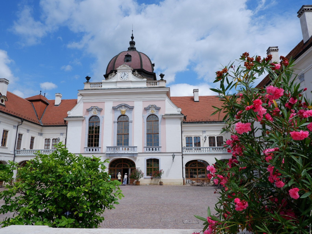 Royal Palace of Gödöllő景点图片