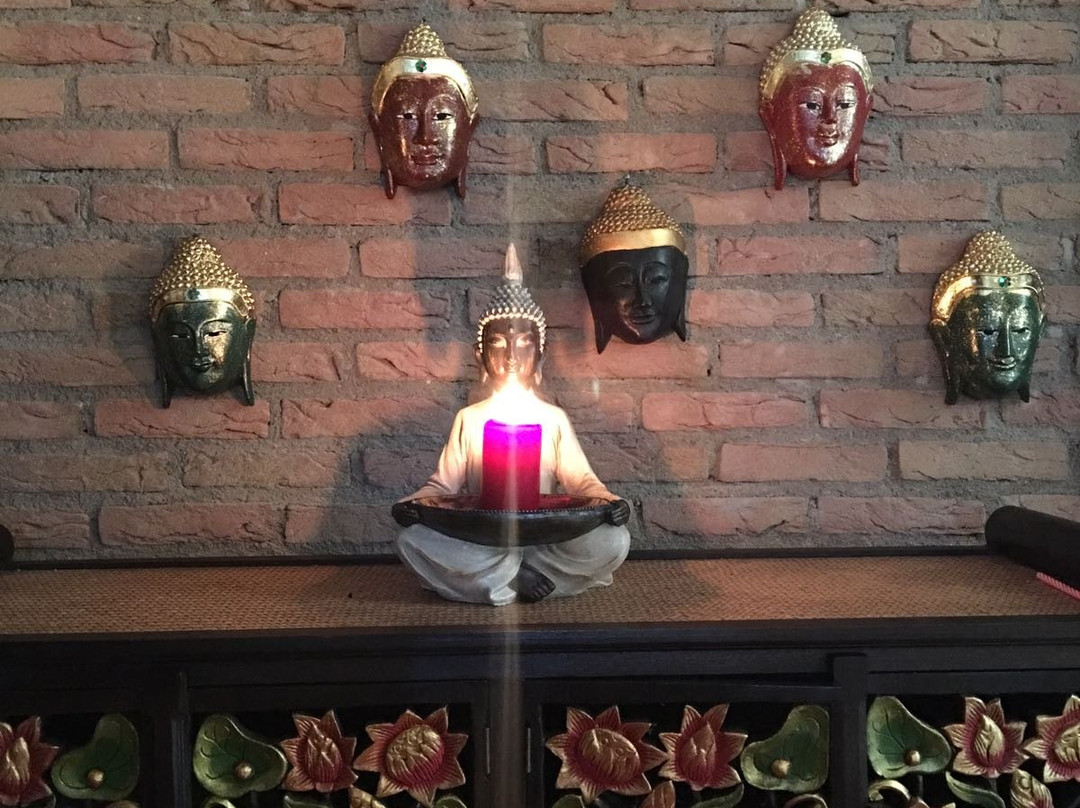 Orachorn Thai Massage & Spa-Reinach必去景点