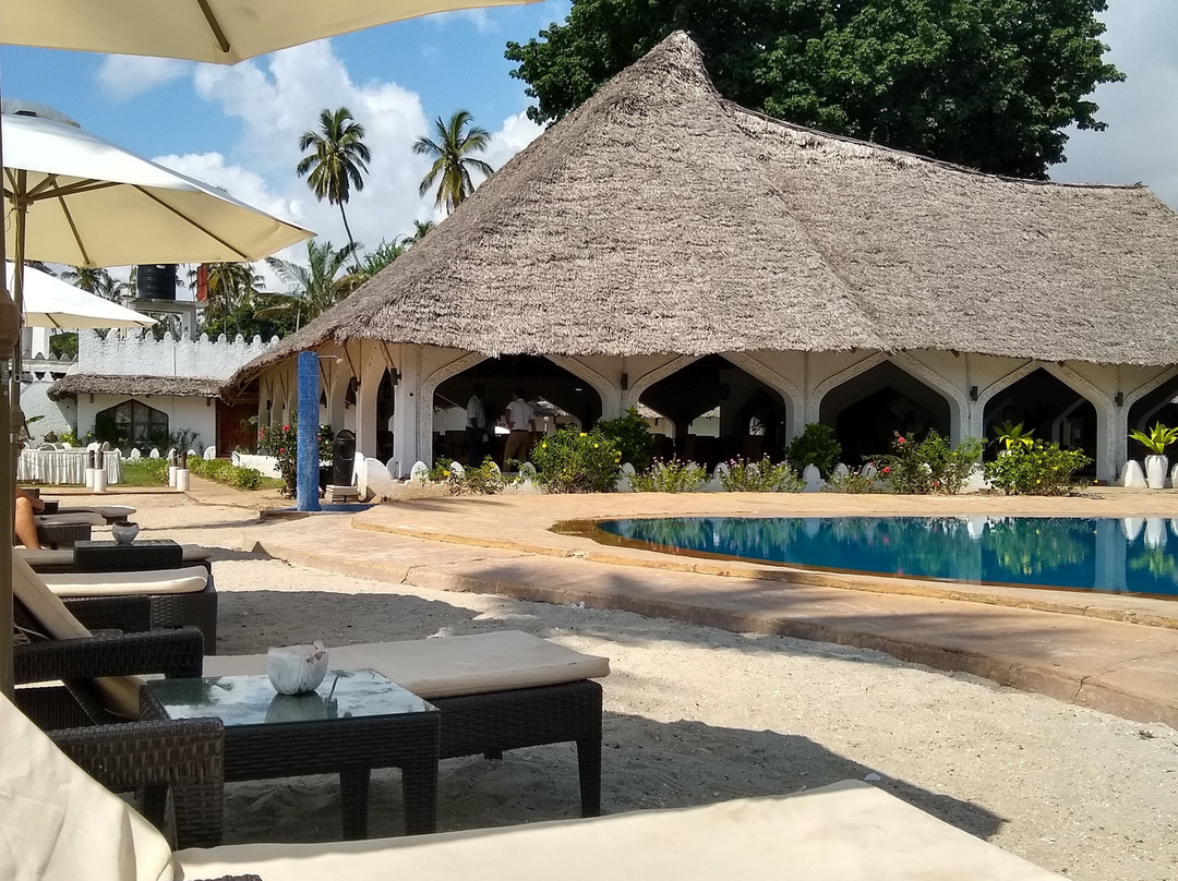 桑给巴尔海滩度假酒店主图