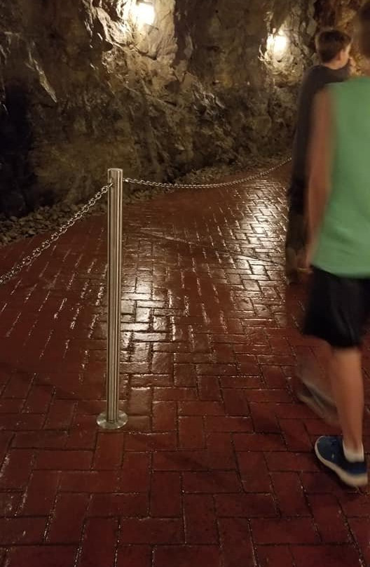 Luray Caverns-卢雷必去景点