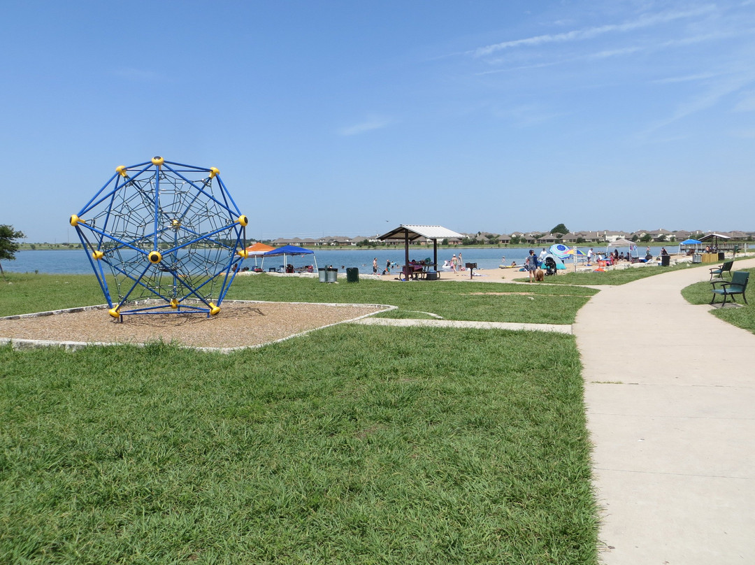 Lake Pflugerville景点图片